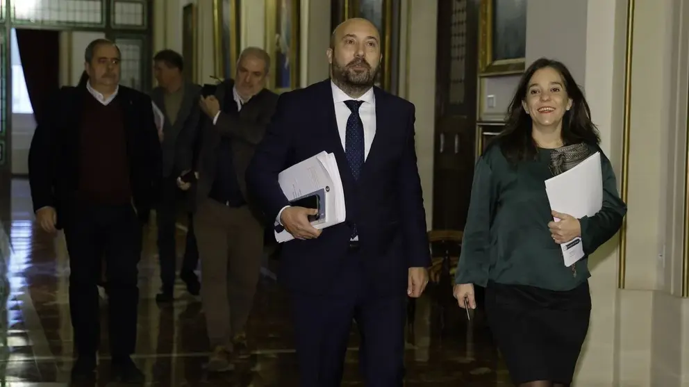 Los concejales y la alcaldesa de La Coru&ntilde;a
