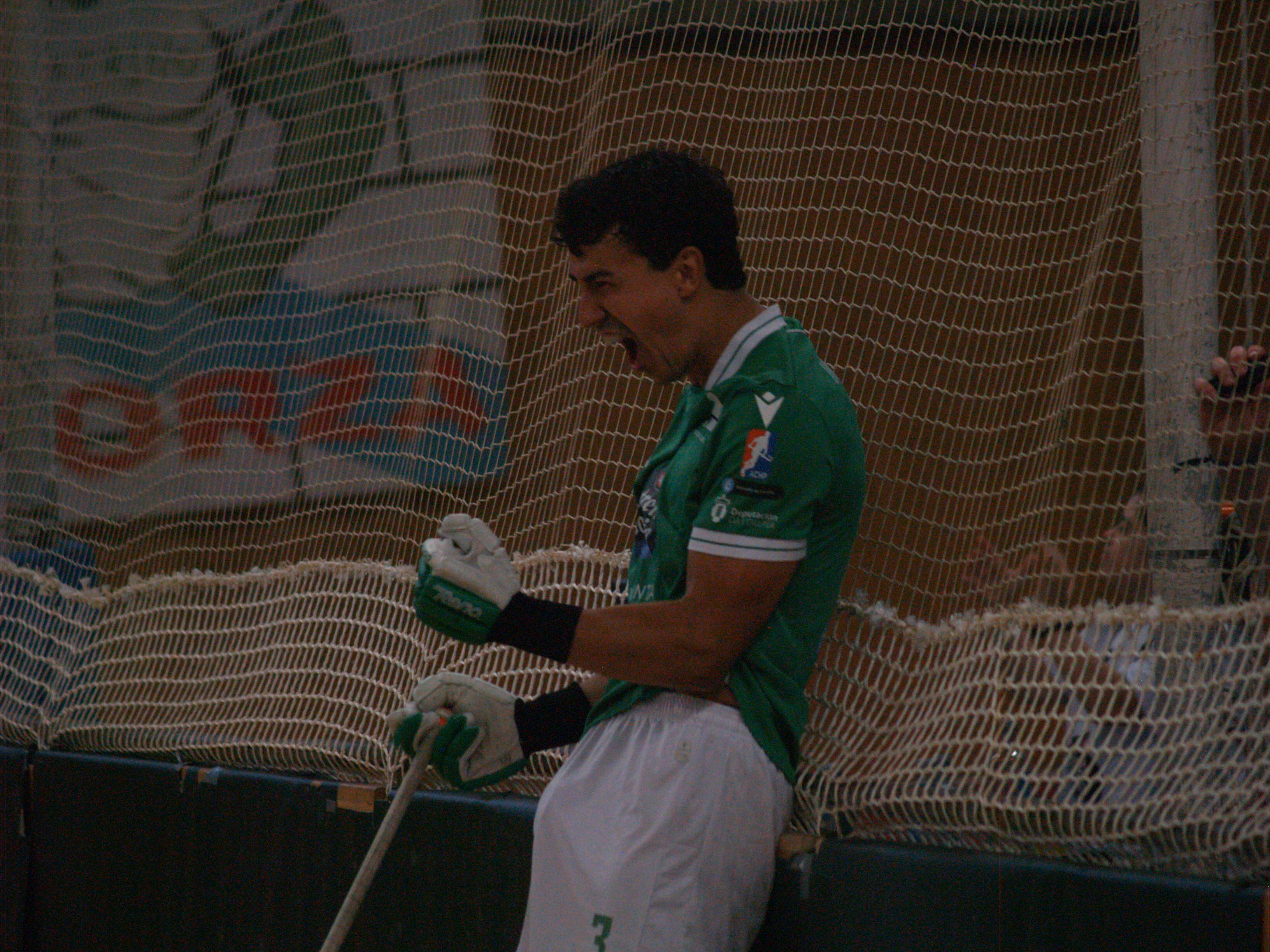 Arnau Xaus, celebrando su gol